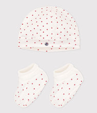 Load image into Gallery viewer, A08RT LAVINA 00 WHITE RED BOOTIES HAT HEARTS NEWBORN
