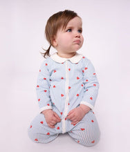 Load image into Gallery viewer, FW26 - A0G9U 01 WHITE BLUE BABY FALL WINTER 2026 HEARTS NEWBORN STRIPES