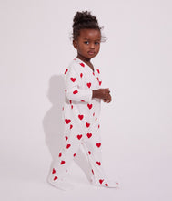 Load image into Gallery viewer, FW23 A00BT 01 WHITE RED 50% SALE BODYSUITS HEARTS NEWBORN PYJAMAS
