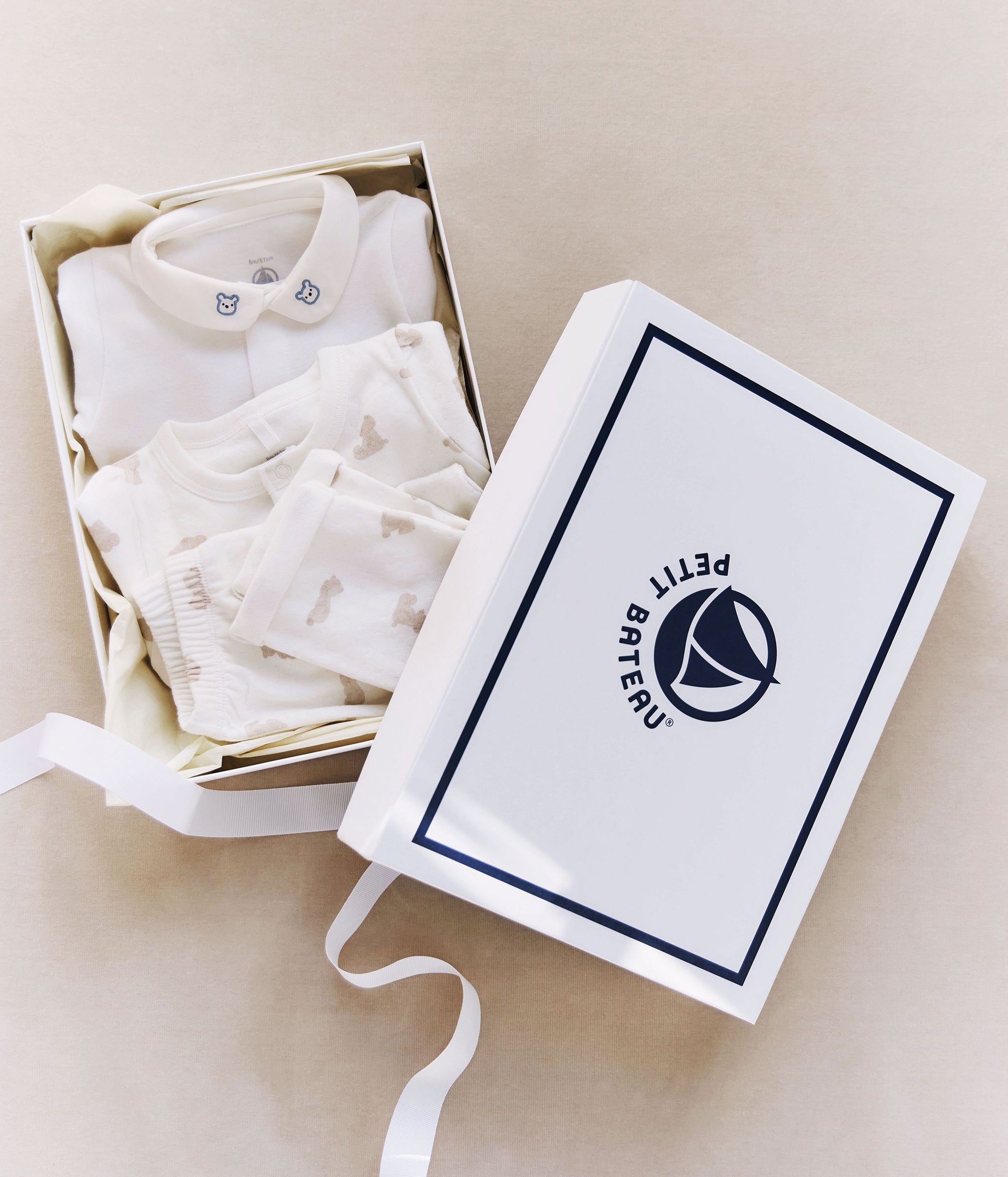 【新品タグ付き】 プチバトー  コート　18m Petit Bateau USA - Elevating European Elegance in kids fashion