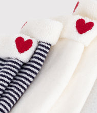 Load image into Gallery viewer, AW25 - A0DUE 98 WHITE NAVY ACCESSORIES FALL WINTER 2025/26 HEARTS SOCKS STRIPES
