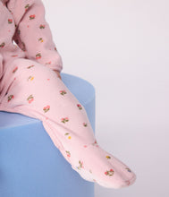Load image into Gallery viewer, AW25 - A0DZU 01 PINK MULTI FALL WINTER 2025/26 FLORAL LONG SLEEVES NEWBORN OUTFITS
