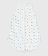 Load image into Gallery viewer, AW25 - A0E1D 01 WHITE BLUE ACCESSORIES BUNTING FALL WINTER 2025/26 NEWBORN SAILOR
