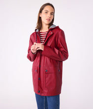 Load image into Gallery viewer, AW25 - A0E7F 02 BURGUNDY FALL WINTER 2025/26 ICONIC RAINCOATS SAILOR
