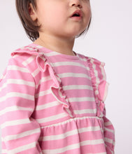Load image into Gallery viewer, AW25 - A0EGO 01 PINK WHITE DRESSES FALL WINTER 2025/26 OUTFITS STRIPES
