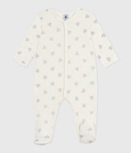 Load image into Gallery viewer, AW25 - A0ERJ 01 WHITE SILVER FALL WINTER 2025/26 HEARTS NEWBORN OUTFITS

