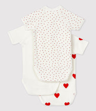 Load image into Gallery viewer, SS26 - A04O7 00 WHITE RED BODYSUITS HEARTS NEWBORN SPRING SUMMER 2026
