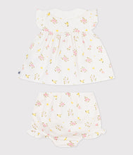 Load image into Gallery viewer, SS26 - A0F3J 01 WHITE MULTI FLORAL NEW ARRIVAL SETS SPRING SUMMER 2026
