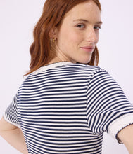 Load image into Gallery viewer, SS26 - A0FC9 01 NAVY WHITE SPRING SUMMER 2026 STRIPES TOPS WOMEN
