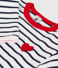 Load image into Gallery viewer, SS26 - A0FPQ 01 WHITE NAVY HEARTS NEW ARRIVAL SPRING SUMMER 2026 STRIPES TOPS
