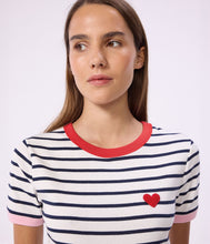 Load image into Gallery viewer, SS26 - A0FWA 01 WHITE NAVY HEARTS SPRING SUMMER 2026 STRIPES TOPS
