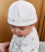 Load image into Gallery viewer, FW26 - A08AJ 01 WHITE ACCESSORIES BABY FALL WINTER 2026 NEWBORN
