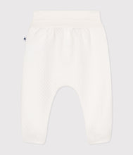 Load image into Gallery viewer, FW26 - A0B46 01 MARSHMALLOW BABY BOTTOMS NEWBORN
