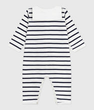 Load image into Gallery viewer, FW26 - A0DYH 01 WHITE NAVY BABY FALL WINTER 2026 NEWBORN SAILOR STRIPES
