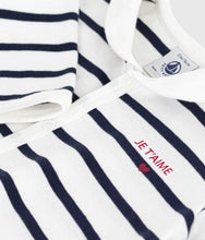 Load image into Gallery viewer, FW26 - A0DYH 01 WHITE NAVY BABY FALL WINTER 2026 NEWBORN SAILOR STRIPES
