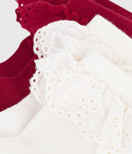 Load image into Gallery viewer, FW26 - A0GCO 01 WHITE RED ACCESSORIES BABY FALL WINTER 2026

