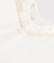 Load image into Gallery viewer, FW26 - A0GGO 01 WHITE BABY FALL WINTER 2026 TOPS
