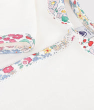 Load image into Gallery viewer, FW26 - A0GJA 01 WHITE BABY FALL WINTER 2026 FLORAL NEW ARRIVAL
