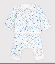 Load image into Gallery viewer, FW26 - A0GOW 01 WHITE BLUE BABY BODYSUITS FALL WINTER 2026 GIFT NEW ARRIVAL SETS
