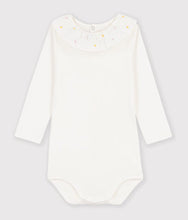 Load image into Gallery viewer, FW26 - A0GWZ 01 WHITE BABY BODYSUITS FALL WINTER 2026 HEARTS NEW ARRIVAL

