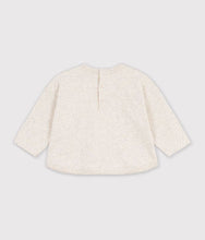 Load image into Gallery viewer, FW26 - A0H17 01 OATMEAL FALL WINTER 2026 HEARTS TOPS
